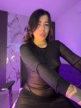 Snapshot of luccianagreyy chatting on May 2026 12:13:02 PM luccianagreyy online show from May 2026 12:13:02 PM
