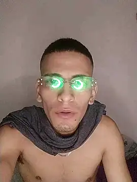 Y4NcA online show from October 2025 06:58:01 PM