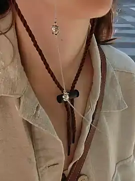 M1lfa online show from December 2024 07:25:02 PM