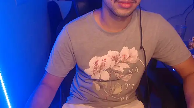 Snapshot of anjonoturno1 chatting on December 2024 10:15:02 PM anjonoturno1 online show from December 2024 10:15:02 PM