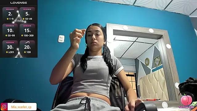 Mia scarlet69 online show from October 2025 12:16:02 PM