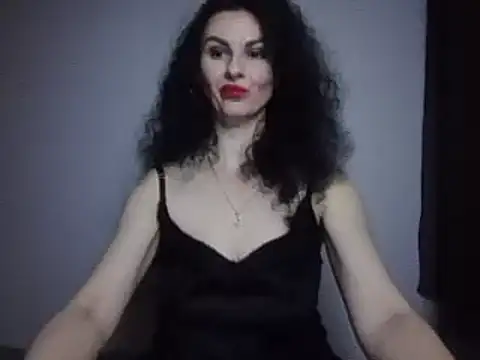 Snapshot of MiraLove362 chatting on December 2024 09:43:02 PM MiraLove362 online show from December 2024 09:43:02 PM