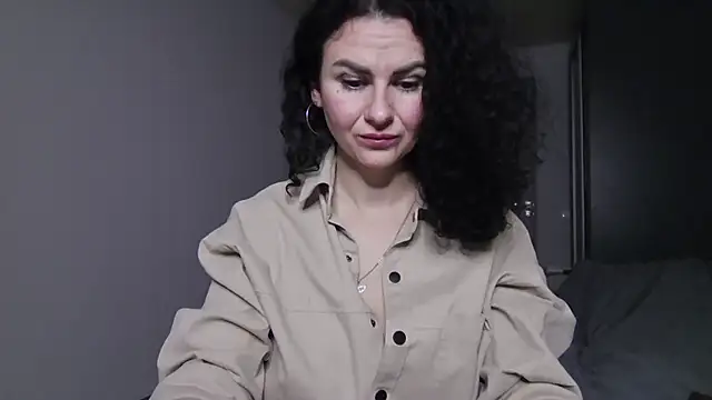 Snapshot of MiraLove362 chatting on February 2025 07:05:02 PM MiraLove362 online show from February 2025 07:05:02 PM