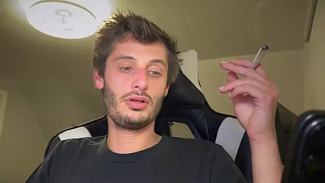 Dylansd online show from December 2024 05:18:02 AM