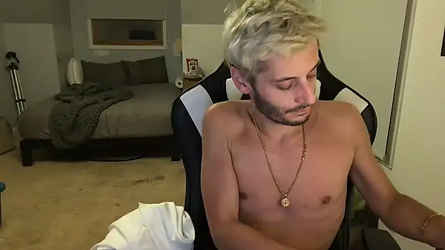 Dylansd online show from February 2025 03:34:02 AM