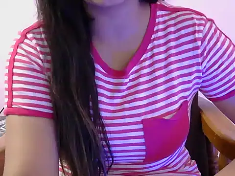 Snapshot of diva-22 chatting on January 2025 01:24:01 PM diva-22 online show from January 2025 01:24:01 PM