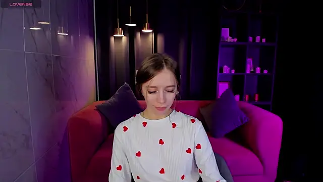 Snapshot of OliviaGentle chatting on December 2024 02:09:02 AM OliviaGentle online show from December 2024 02:09:02 AM