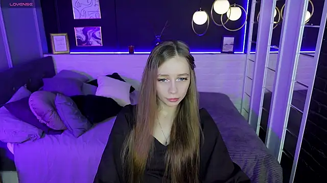 Snapshot of OliviaGentle chatting on December 2024 10:18:01 PM OliviaGentle online show from December 2024 10:18:01 PM