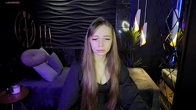 Snapshot of OliviaGentle chatting on January 2025 10:43:02 PM OliviaGentle online show from January 2025 10:43:02 PM