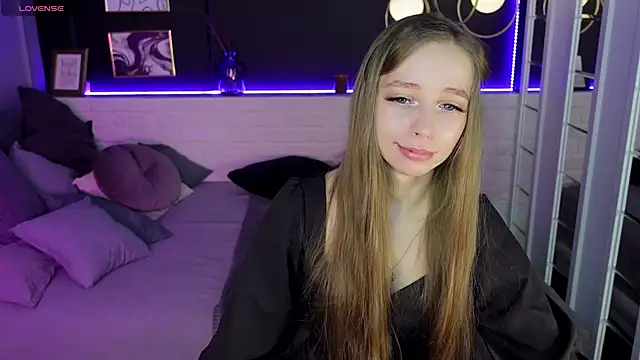 Snapshot of OliviaGentle chatting on January 2025 04:28:02 AM OliviaGentle online show from January 2025 04:28:02 AM