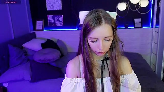 Snapshot of OliviaGentle chatting on January 2025 01:31:01 AM OliviaGentle online show from January 2025 01:31:01 AM