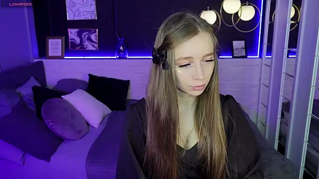 Snapshot of OliviaGentle chatting on February 2025 09:29:02 PM OliviaGentle online show from February 2025 09:29:02 PM