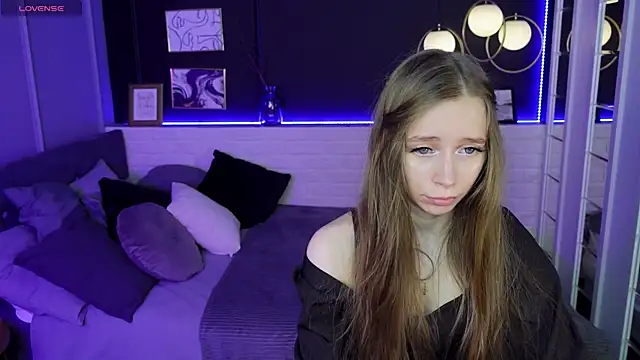 Snapshot of OliviaGentle chatting on February 2025 03:32:02 AM OliviaGentle online show from February 2025 03:32:02 AM