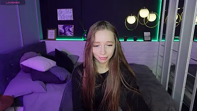 Snapshot of OliviaGentle chatting on February 2025 04:15:02 AM OliviaGentle online show from February 2025 04:15:02 AM