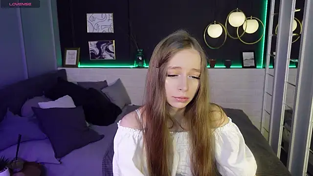 Snapshot of OliviaGentle chatting on February 2025 10:52:02 PM OliviaGentle online show from February 2025 10:52:02 PM