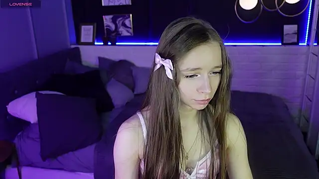 Snapshot of OliviaGentle chatting on February 2025 05:09:02 AM OliviaGentle online show from February 2025 05:09:02 AM