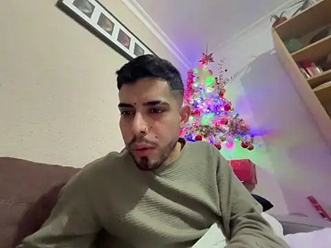 Chicos defiesta online show from January 2025 04:06:01 PM