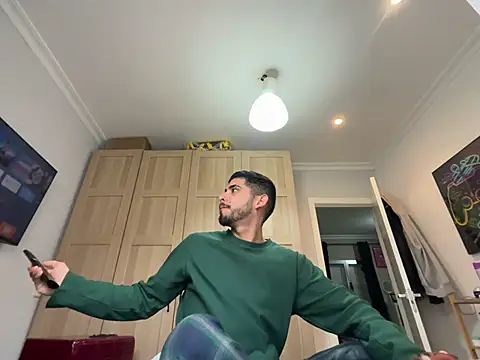 Chicos defiesta online show from January 2025 09:02:01 AM