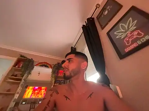 Chicos defiesta online show from September 2025 05:35:02 PM