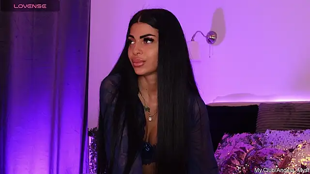 Snapshot of Angela_Myst chatting on December 2025 01:07:01 PM Angela Myst online show from December 2025 01:07:01 PM