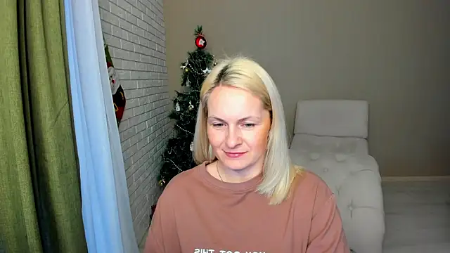 Alicee Gracee online show from December 2025 12:11:02 PM