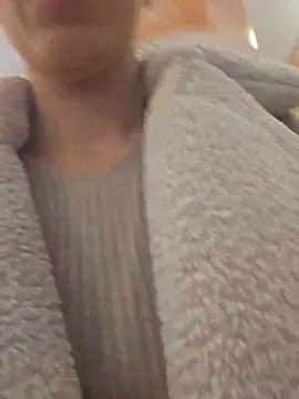 beaverwoman online show from October 2025 08:26:01 AM