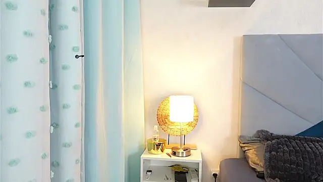 AshiaEkta1 online show from February 2026 10:15:01 PM