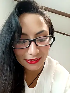 Snapshot of Lucy_Chery chatting on July 2026 01:07:01 AM Lucy Chery online show from July 2026 01:07:01 AM