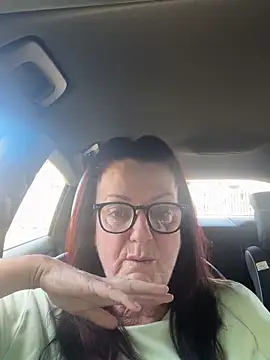 Snapshot of Tillieuk chatting on June 2026 01:21:02 PM Tillieuk online show from June 2026 01:21:02 PM