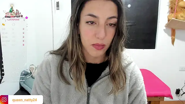 Snapshot of queen-natty chatting on January 2025 12:39:01 AM queen-natty online show from January 2025 12:39:01 AM