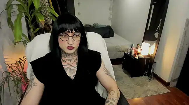 ShiiraVelkor online show from March 2025 01:32:02 AM