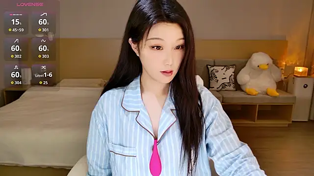 Lucky-baby online show from January 2026 02:21:01 PM