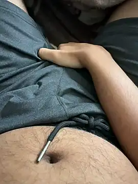 Rahulroy96 online show from December 2024 04:41:02 AM