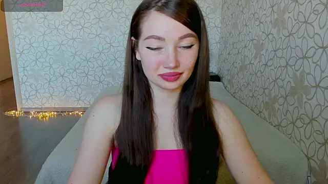 Snapshot of Lissa_Cristal chatting on June 2026 11:38:02 AM Lissa Cristal online show from June 2026 11:38:02 AM