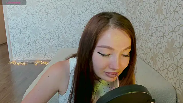 Snapshot of Lissa_Cristal chatting on July 2026 11:38:02 AM Lissa Cristal online show from July 2026 11:38:02 AM