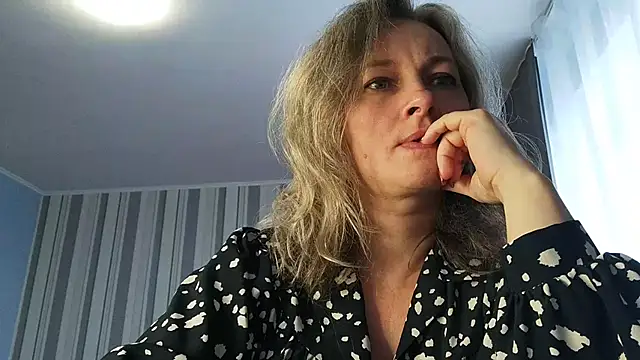 EdithManning online show from February 2026 06:35:01 AM