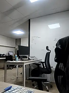 maria lasexy online show from March 2026 12:45:02 PM