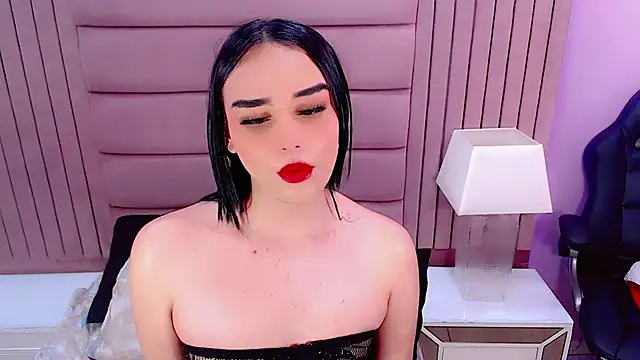 Snapshot of SexyValeriaa chatting on January 2025 01:15:02 AM SexyValeriaa online show from January 2025 01:15:02 AM