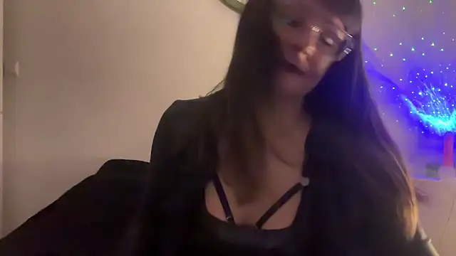 Lolavos online show from January 2026 10:46:02 PM