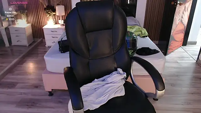 Snapshot of Sam_mansson66 chatting on December 2025 02:46:02 PM Sam mansson66 online show from December 2025 02:46:02 PM