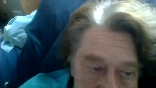 Snapshot of frankie7inch chatting on July 2026 07:32:01 PM frankie7inch online show from July 2026 07:32:01 PM