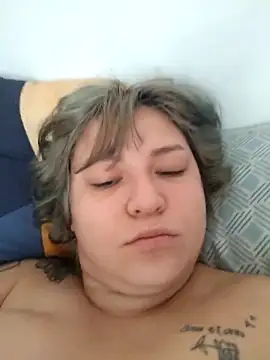 iDogrose21 online show from November 2025 05:03:01 PM