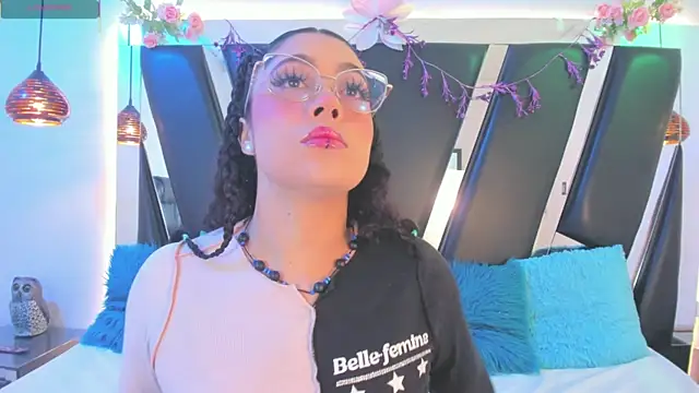 antonelllepiercee online show from July 2026 11:13:02 AM