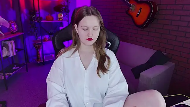 KellyPoter online show from November 2025 09:10:01 AM