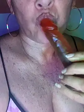 Kasandra Ho online show from February 2026 06:04:01 PM