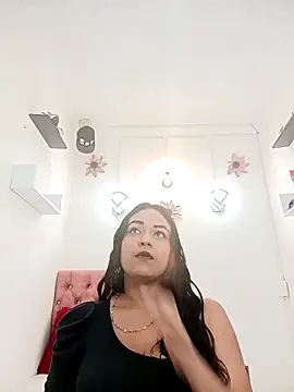 samanthaPuxy online show from February 2025 08:00:02 AM