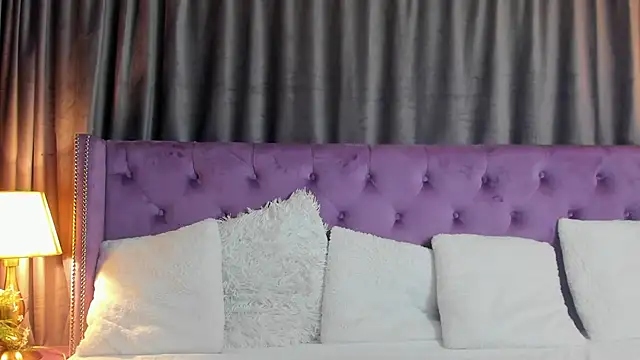 JulietShy online show from December 2024 06:49:01 PM