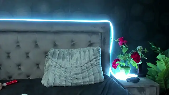 JulietShy online show from March 2025 09:20:01 PM