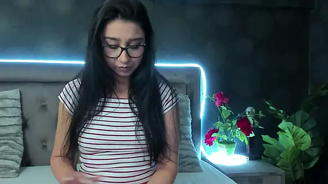 JulietShy online show from March 2025 07:42:02 PM