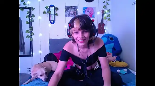 Caitlynwheler online show from January 2025 08:59:02 PM